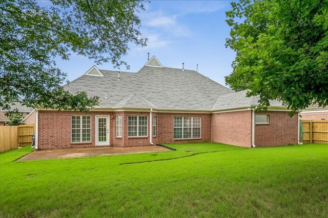 1480 MCALLEN CV, Cordova, TN 38016