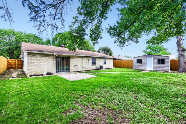 1208 Darlene Lane, Arlington, TX 76010