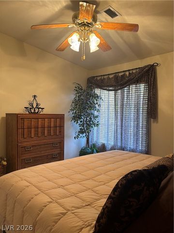 1412 October Oak Avenue, Las Vegas, NV 89123