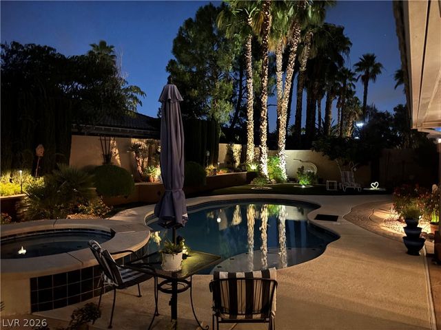 1412 October Oak Avenue, Las Vegas, NV 89123