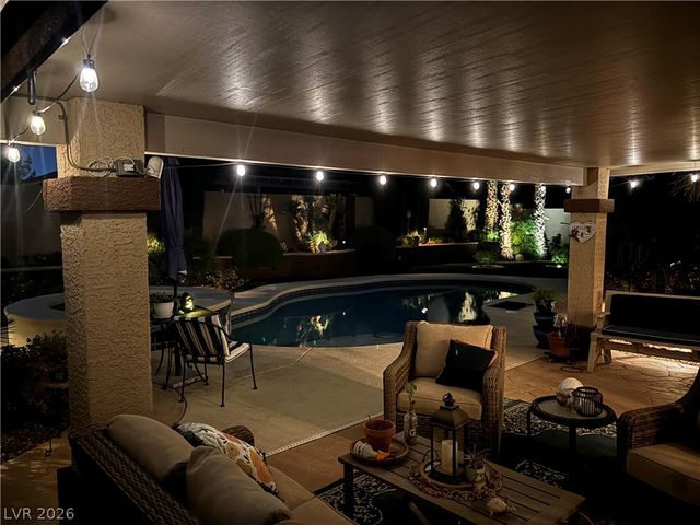 1412 October Oak Avenue, Las Vegas, NV 89123