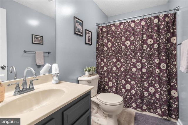 36 ELLEN DR, Strasburg, VA 22657