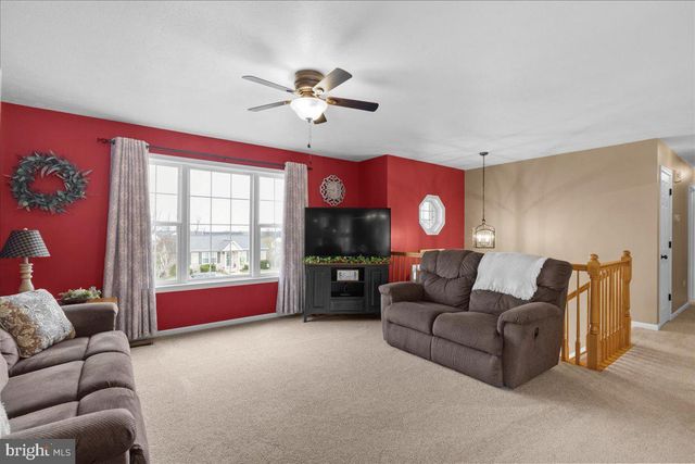 36 ELLEN DR, Strasburg, VA 22657