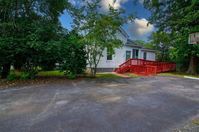 322 Fort Lane, Hamilton, GA 31811