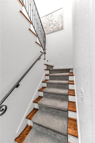 16 Berrydale Lane, Bella Vista, AR 72715