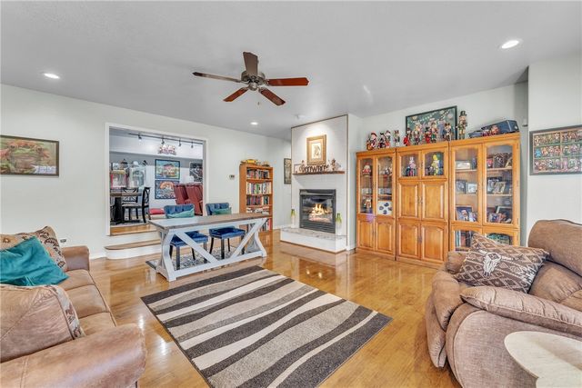 16 Berrydale Lane, Bella Vista, AR 72715