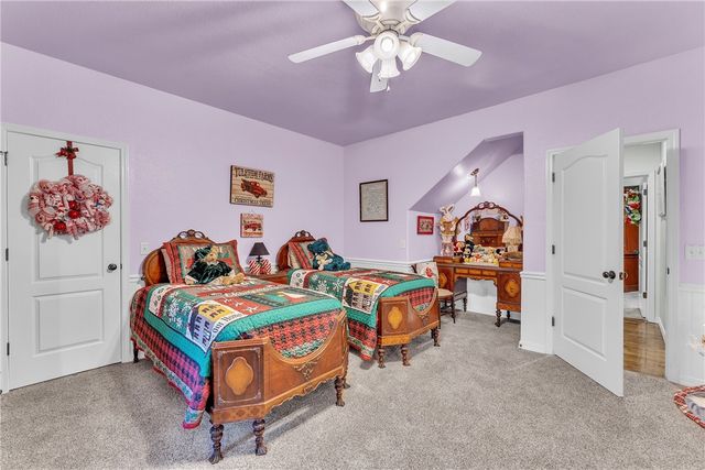 16 Berrydale Lane, Bella Vista, AR 72715