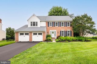 221 CARDINAL DR, Conshohocken, PA 19428