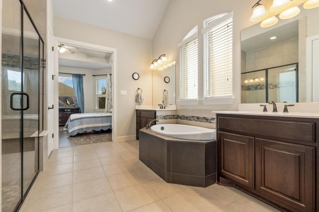 1004 Hezekiah LN, Leander, TX 78641