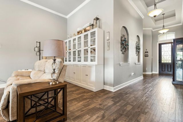 1004 Hezekiah LN, Leander, TX 78641