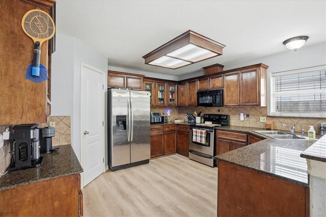 4113 Bennyville Dr, Corpus Christi, TX 78410