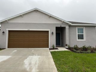 1051 PATRIOT LOOP, Haines City, FL 33844