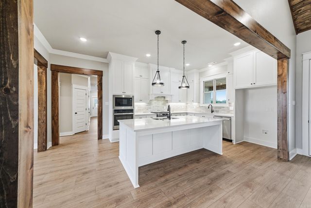 10 Scheffler Cove, Cabot, AR 72023