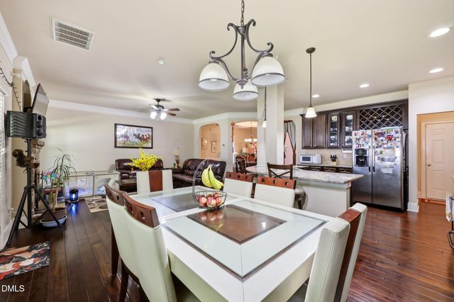 1105 Longleaf Pine Place, Mebane, NC 27302