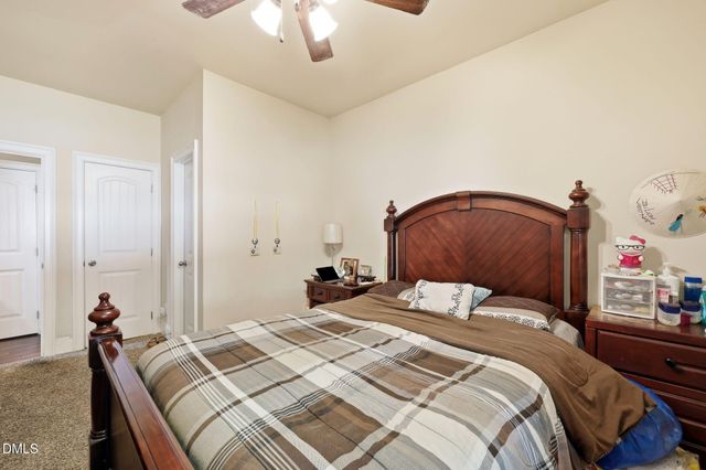 1105 Longleaf Pine Place, Mebane, NC 27302
