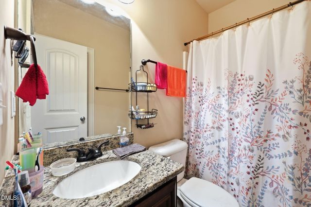 1105 Longleaf Pine Place, Mebane, NC 27302