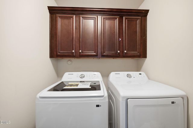 1105 Longleaf Pine Place, Mebane, NC 27302