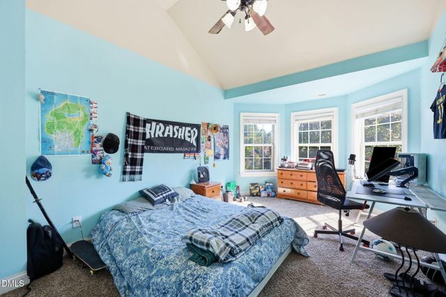 1105 Longleaf Pine Place, Mebane, NC 27302