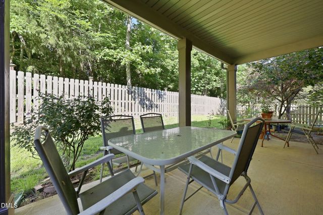 1105 Longleaf Pine Place, Mebane, NC 27302