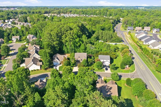 1105 Longleaf Pine Place, Mebane, NC 27302