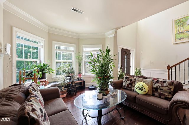 1105 Longleaf Pine Place, Mebane, NC 27302