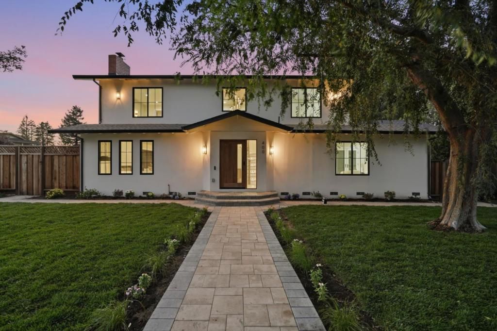 Image 1 of property listing at 400 Patrick Way, Los Altos, CA 94022
