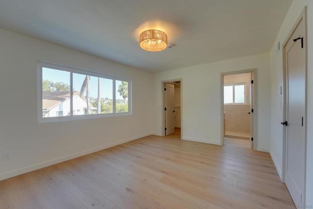 4208 Park Dr, Carlsbad, CA 92008