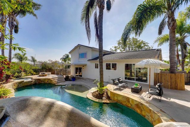 4208 Park Dr, Carlsbad, CA 92008