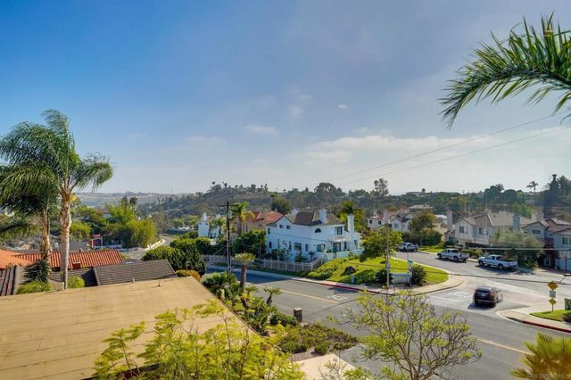 4208 Park Dr, Carlsbad, CA 92008
