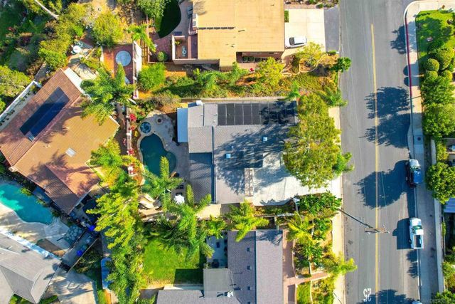 4208 Park Dr, Carlsbad, CA 92008