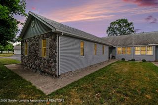 2874 Twelve Oaks Drive 34, Charlotte, MI 48813