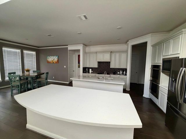 132 Thunder Valley Drive, Tomball, TX 77375