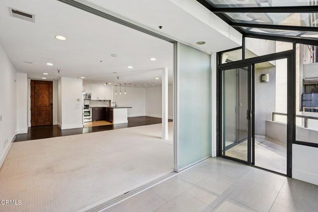 121 S Hope Street 408, Los Angeles, CA 90012