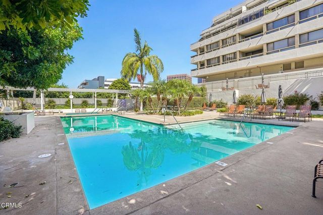 121 S Hope Street 408, Los Angeles, CA 90012