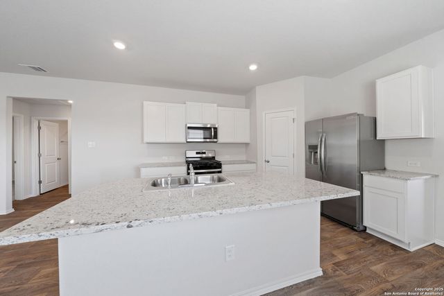 15706 Clove Spice Way, Von Ormy, TX 78073