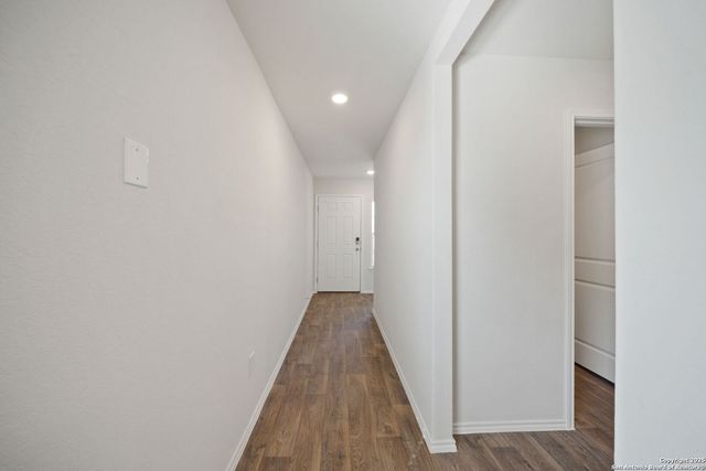 15706 Clove Spice Way, Von Ormy, TX 78073
