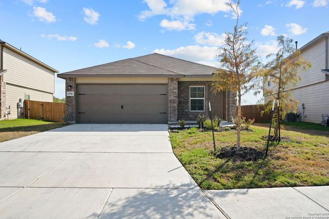15706 Clove Spice Way, Von Ormy, TX 78073