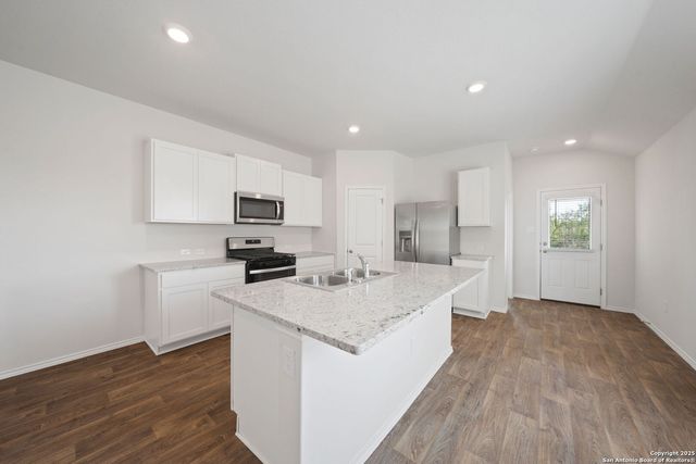 15706 Clove Spice Way, Von Ormy, TX 78073