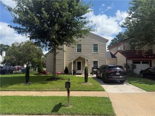 5678 Brandon BLVD, Virginia Beach, VA 23464