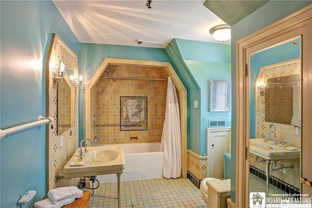 1103 West 3rd Street, Jamestown, NY 14701