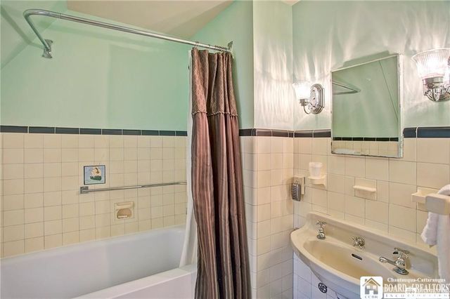 1103 West 3rd Street, Jamestown, NY 14701