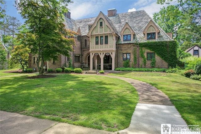 1103 West 3rd Street, Jamestown, NY 14701