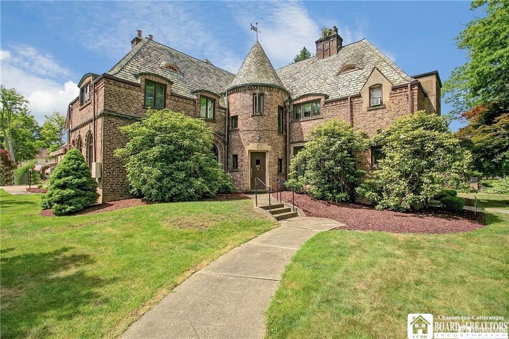 1103 West 3rd Street, Jamestown, NY 14701