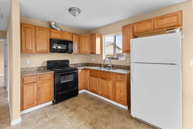 3838 Odell Ave, Stockton, CA 95206