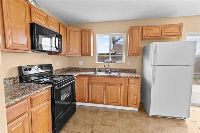 3838 Odell Ave, Stockton, CA 95206