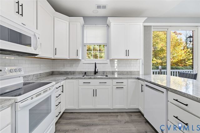 721 Woodland Creek Way, Midlothian, VA 23114