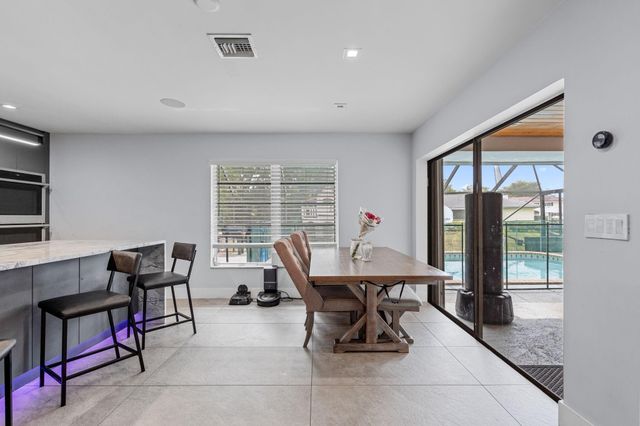 10140 NW 37TH Street, Coral Springs, FL 33065
