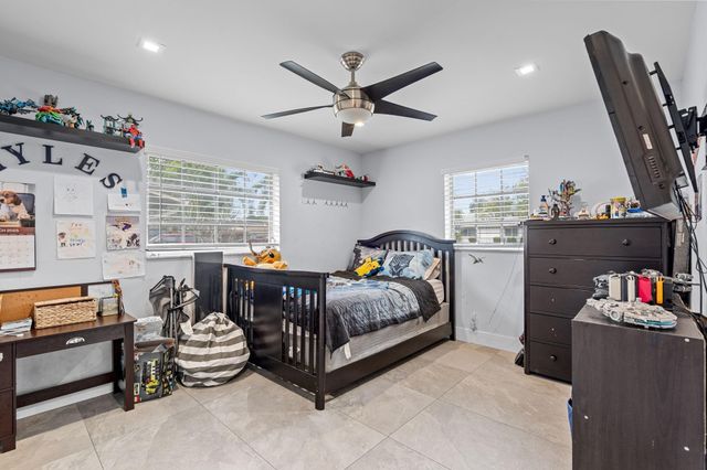10140 NW 37TH Street, Coral Springs, FL 33065