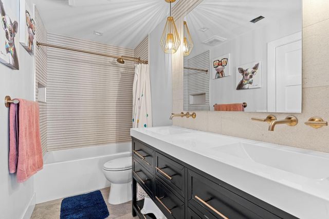 10140 NW 37TH Street, Coral Springs, FL 33065