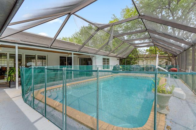 10140 NW 37TH Street, Coral Springs, FL 33065